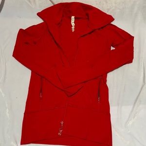 LULULEMON RED Jacket size 2 pockets